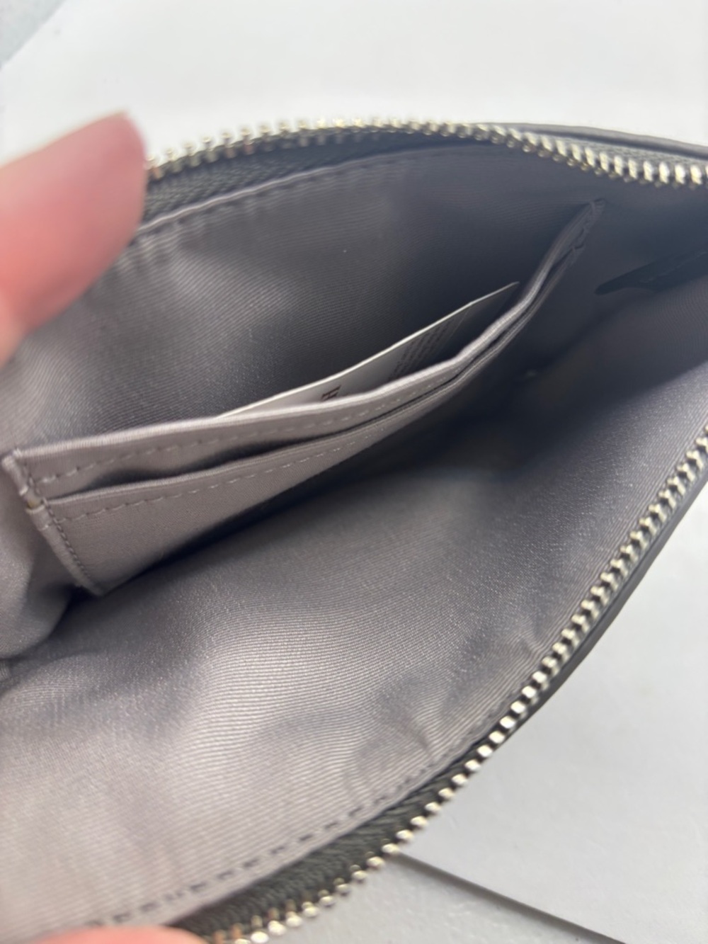 Coach Star Canyon print Gray wristlet leather w/silver star side zip shimmer - Picture 5 of 10